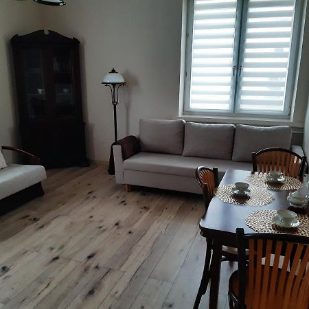 Zwirki Centrum Skierniewice Ngoại thất bức ảnh